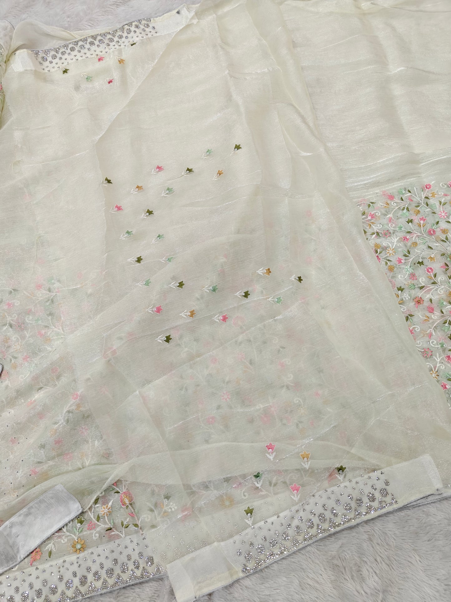 Organza Silk Saree with Kashmiri Embroidery – Heritage Woven in Elegance