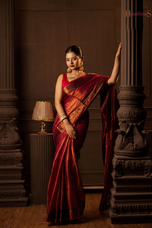 Tissue Khadi Saree – A Blend of Tradition & Grace