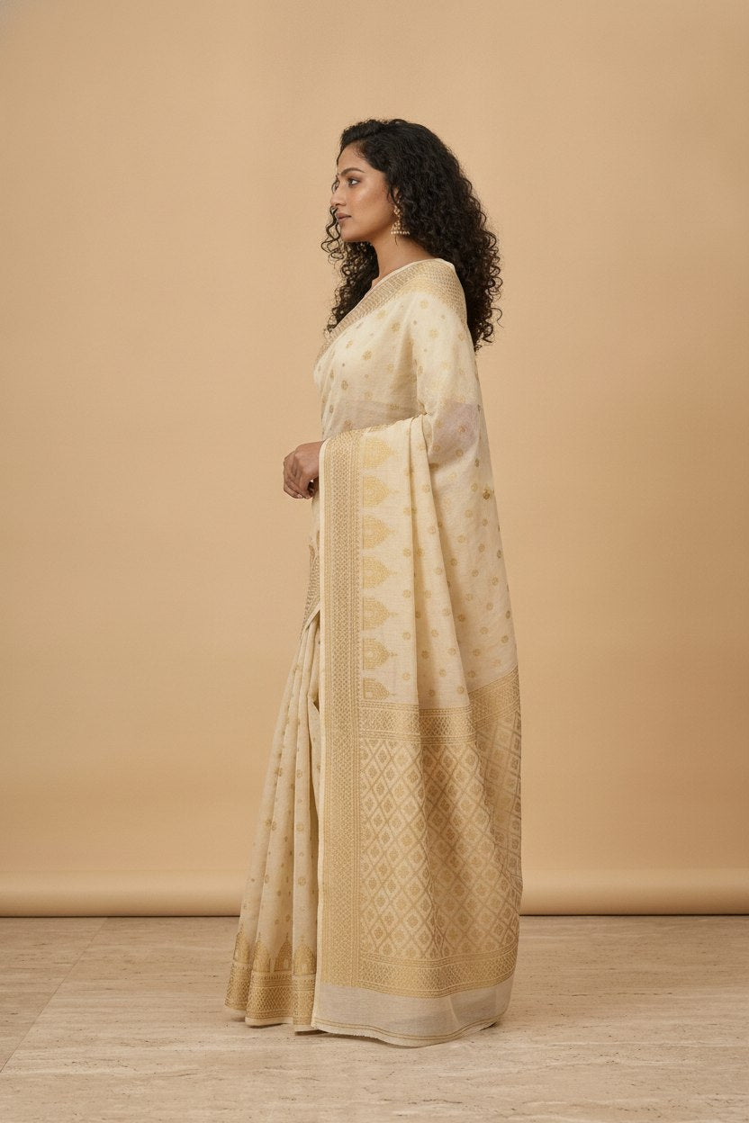Dhakai Jamdani Saree with Bomkai-Style Border in Cream Gold