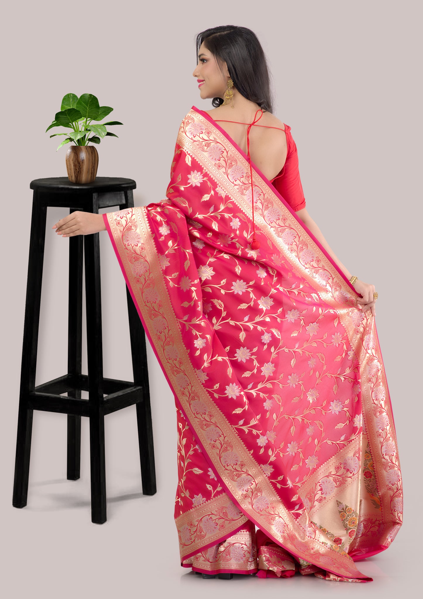 Pretty Pink Banarasi Silk Saree with Blouse Piece