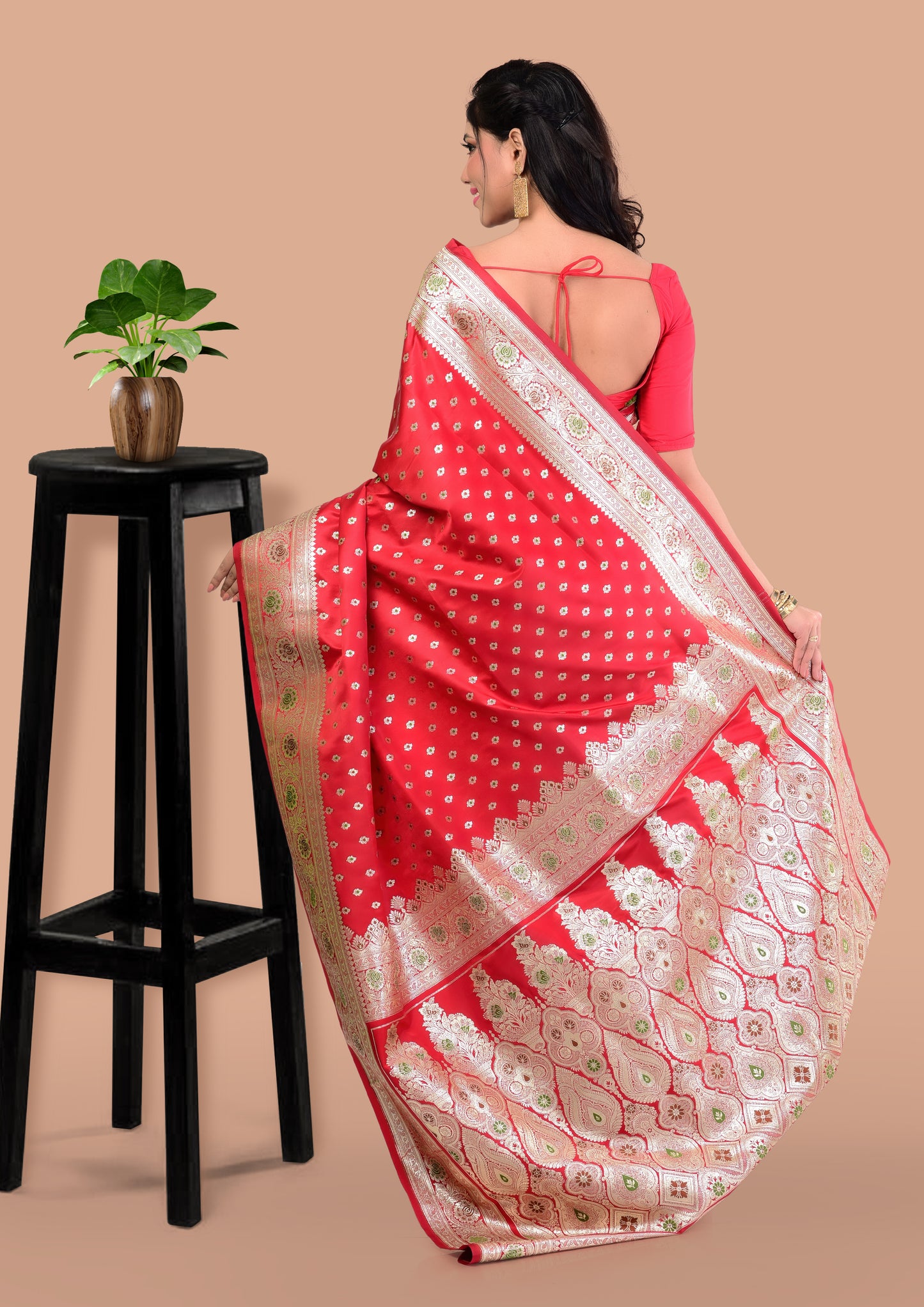 Vermillion Red Meenakari Banarasi Silk Saree with Blouse Piece