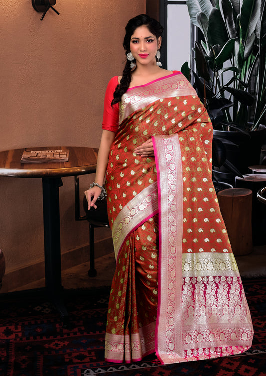 Green with Red Tanchoi Silk Saree with Blouse Piece